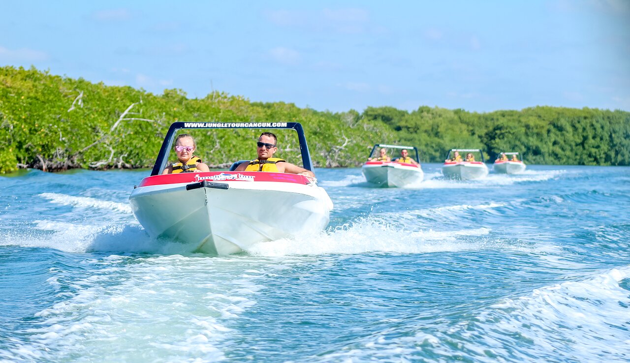 Water Sports in Cancun, Quintana Roo Tourist Guide visitmexico.mx
