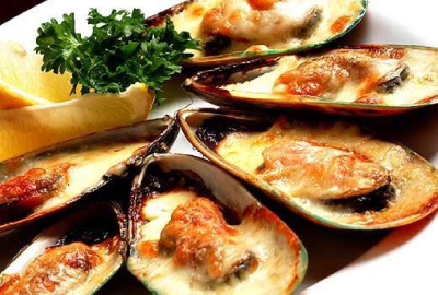 Oysters "a la Diabla" (spicy oysters)