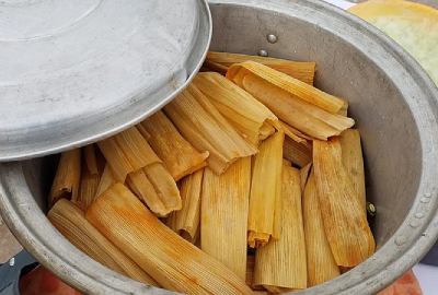 Tamales de dedo (Finger tamales)