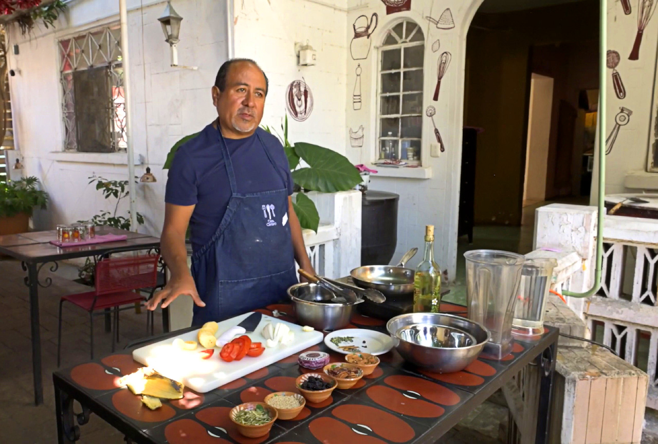 Oscar Carrioza: Restaurant "Casa Crespo"